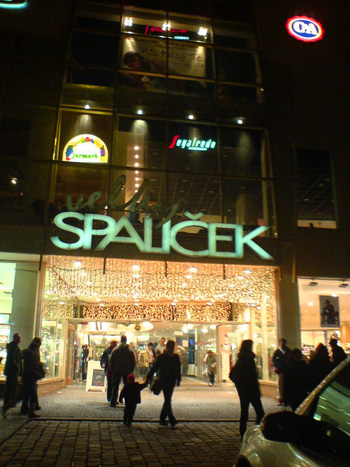 Shopping mall Velky Spalicek